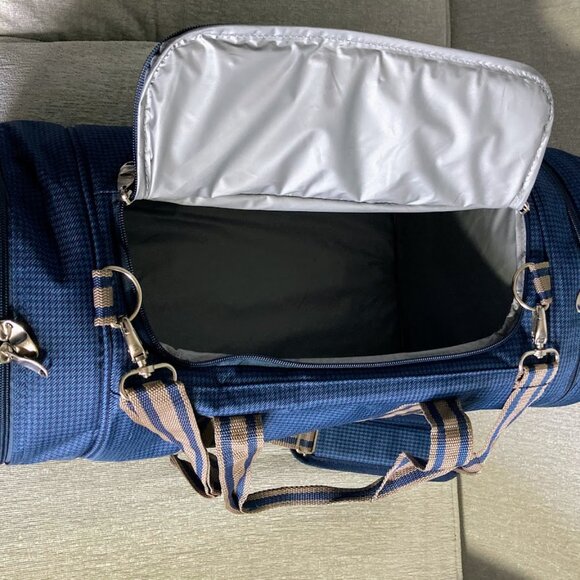 Audrain's Motor Week RI Concours Picnic Wine Bag Duffle Blue Blanket New - Picture 9 of 13